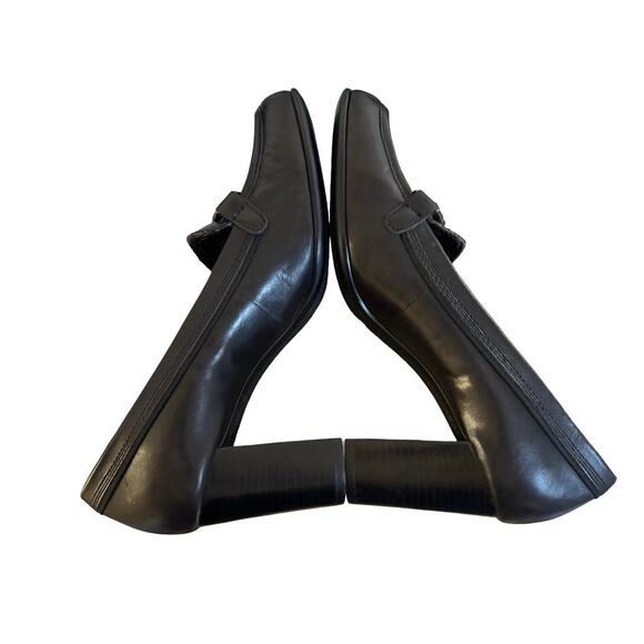 Y2K VTG. 2000'S BLACK LEATHER BUCKLE LOAFERS HEELS SZ. 6-6.5 LIZ CLAIBORNE. - Picture 6 of 8